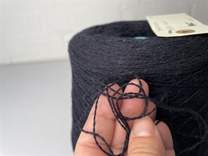 Shetlandsuld 2 trådet - dyb marineblå, 100 gram